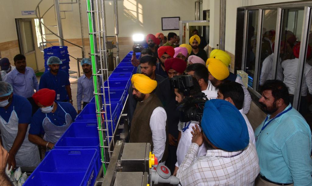 मुख्यमंत्री द्वारा राज्य में सहायक कृषि धंधों को बड़े स्तर पर उत्साहित करने का ऐलान