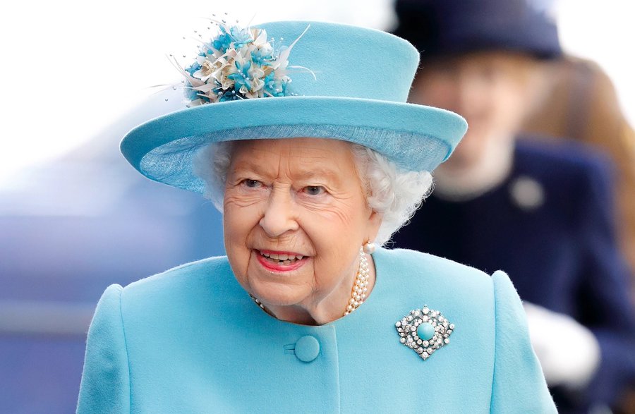 ब्रिटेन की महारानी एलिजाबेथ का 96 साल की उम्र में निधन