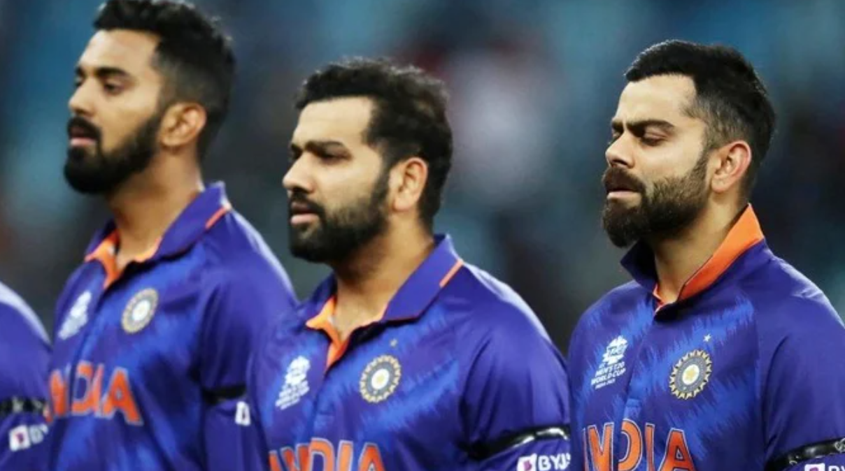 टी-ट्वेंटी क्रिकेट विश्वकप के लिए रोहित शर्मा के नेतृत्‍व में भारतीय टीम की घोषणा, जसप्रीत बुमराह और हर्षल पटेल की टीम में वापसी