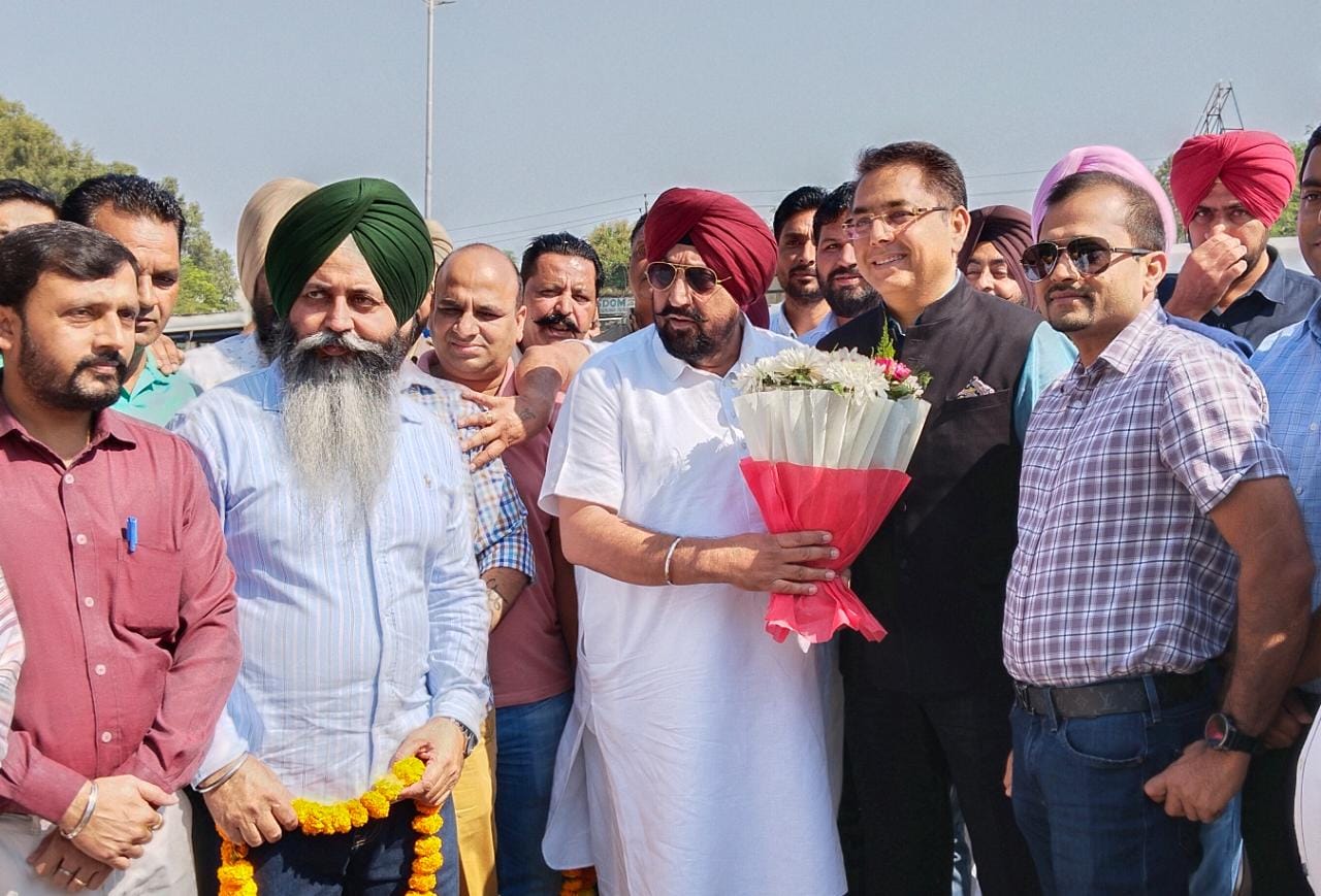 अमन अरोड़ा ने डेराबस्सी में उद्योग सेवा केंद्र का नींव पत्थर रखा