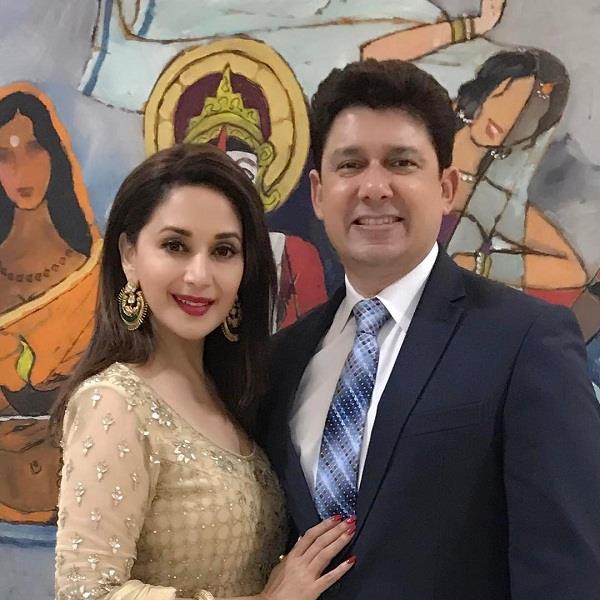 Shriram Nene Birthday: रोमांटिक अंदाज में माधुरी दीक्षित ने पति श्रीराम नेने को किया बर्थडे विश, वीडियो शेयर कर लुटाया प्यार