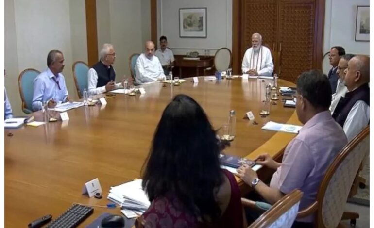 प्रधानमंत्री ने चक्रवात ‘बिपरजॉय’ से निपटने की तैयारियों की समीक्षा के लिए उच्च स्तरीय बैठक की अध्यक्षता की