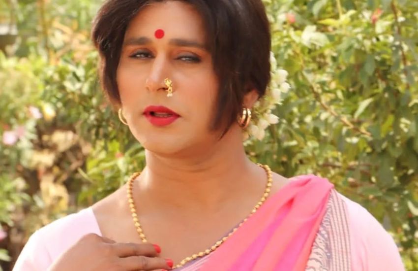 चाची नंबर 1′ से इस एक्टर का फर्स्ट लुक आउट, पोस्टर देख पहचानना हुआ मुश्किल, कौन है ये भोजपुरिया स्टार