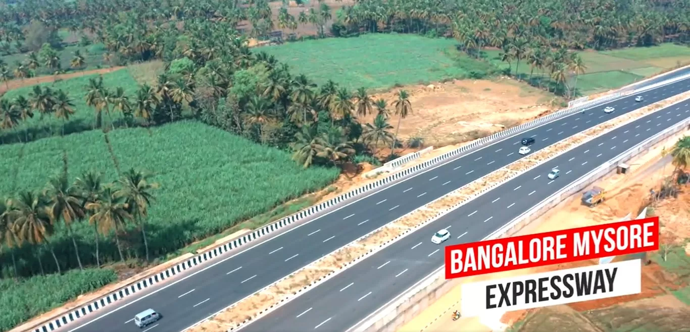 बेंगलुरु-मैसूरु एक्सेस कंट्रोल्ड राजमार्ग के साथ टोल फ्री सर्विस रोड 2/3 पहिया वाहनों के लिए उपलब्ध