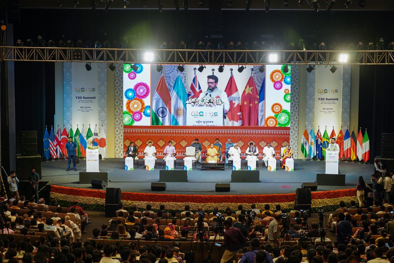 Y20 शिखर सम्मेलन का समापन: रोजगार, उद्योग, इनोवेशन, साझा भविष्य, जलवायु परिवर्तन पर चर्चा