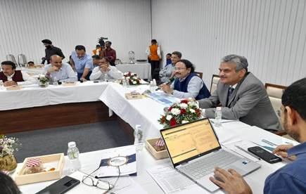 पत्तन, पोत परिवहन और जलमार्ग मंत्रालय ने केवडिया, गुजरात में 19वीं समुद्री राज्य विकास परिषद (एमएसडीसी) की बैठक की शुरुआत की