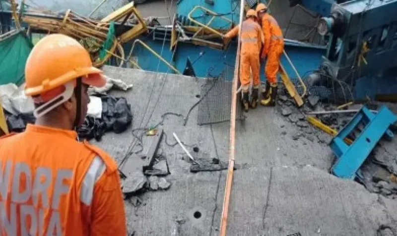 प्रधानमंत्री ने शाहपुर, महाराष्ट्र की दुखद सड़क दुर्घटना में होने वाली जनहानि पर शोक व्यक्त किया