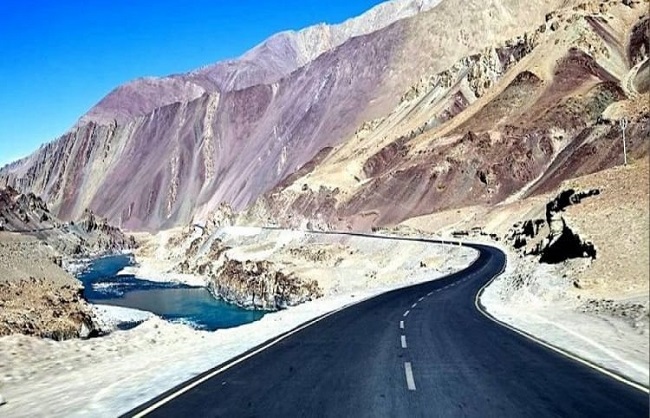 लद्दाख में दुनिया का सबसे ऊंचे लड़ाकू हवाई क्षेत्र का निर्माण करेगा BRO