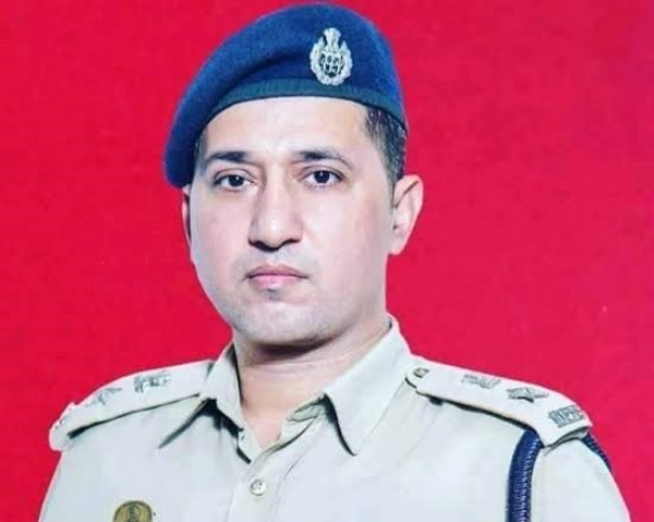 जानिए, कौन है राकेश बलवाल, जिन्हें मणिपुर के हालात सुधारने की मिली कमान