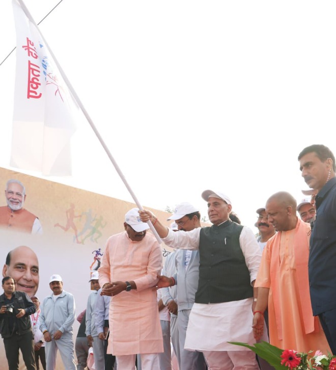 सरदार पटेल जी की जयंती पर रन फॉर यूनिटी को रक्षामंत्री राजनाथ सिंह ने द‍िखाई हरी झंडी