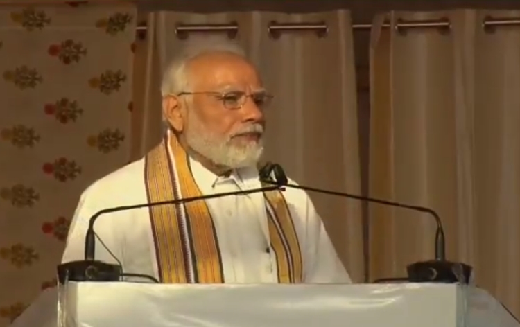 पीएम मोदी का आज से गुजरात दौरा, लगभग 5800 करोड़ रुपये की परियोजनाओं की देंगे सौगात