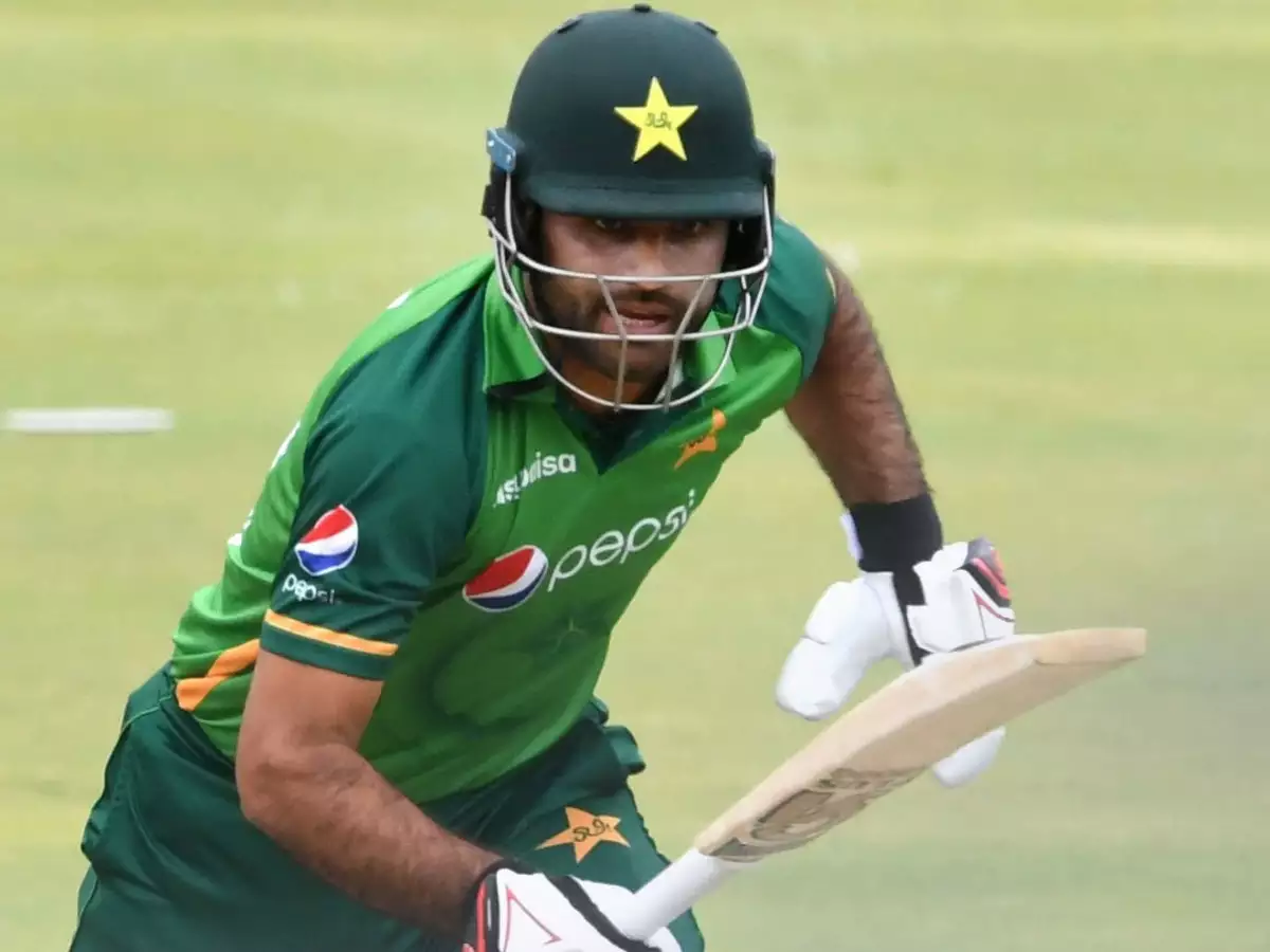 पाकिस्तान टीम के भीतर खिचीं तलवारें, फखर जमां ने कहा- मैं पहले भी खेल सकता था लेकिन..