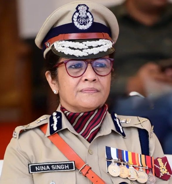 आईपीएस नीना सिंह CISF की पहली महिला चीफ बनीं,अनीश दयाल सिंह को सीआरपीएफ प्रमुख की जिम्मेदारी