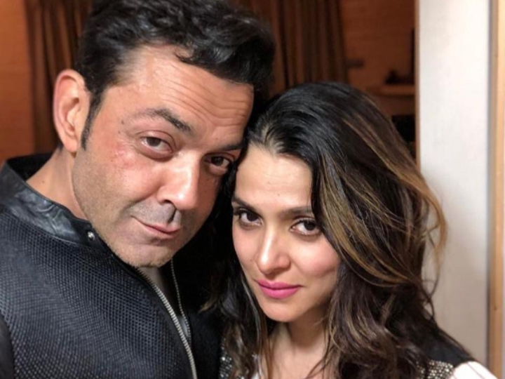 300 करोड़ नेट वर्थ की मालकिन हैं फेमस हीरो की वाइफ, सुपरस्टार पति से कई हैं गुना अमीर, लाइमलाइट से कोषों दूर