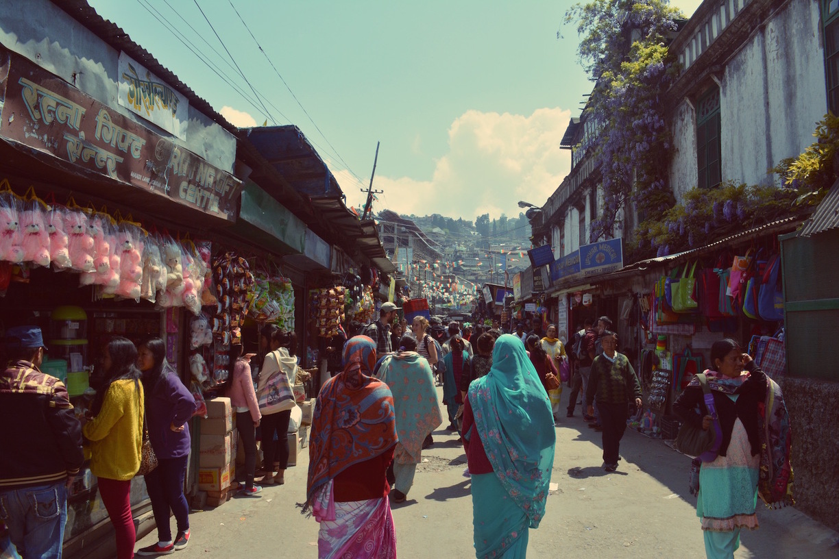 भारत में पिछले 9 वर्षों में 25 करोड़ लोग निकले गरीबी से बाहर