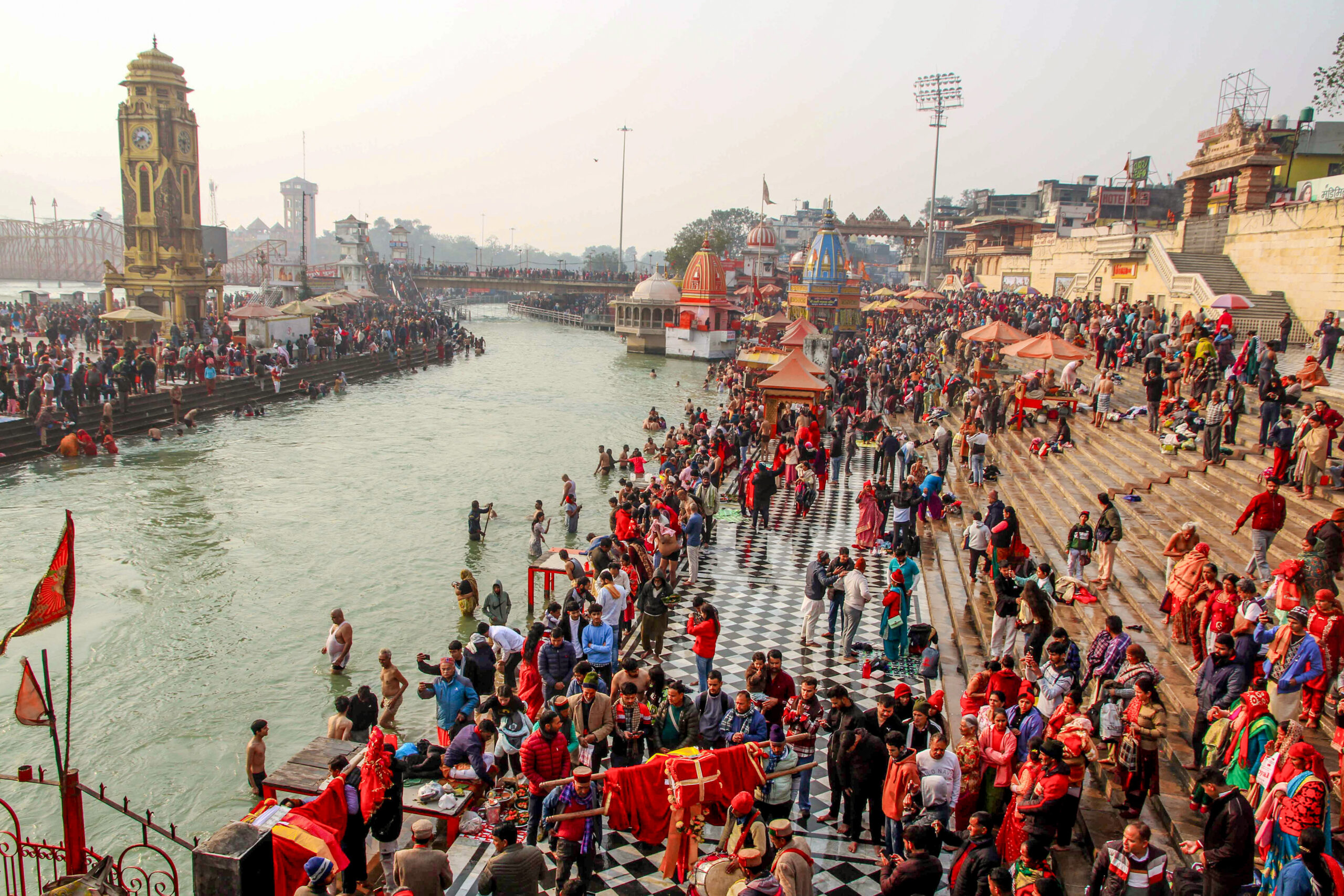देश के विभिन्‍न भागों में श्रद्धा, आस्‍था और उल्‍लास से मनाई जा रही वसंत पंचमी