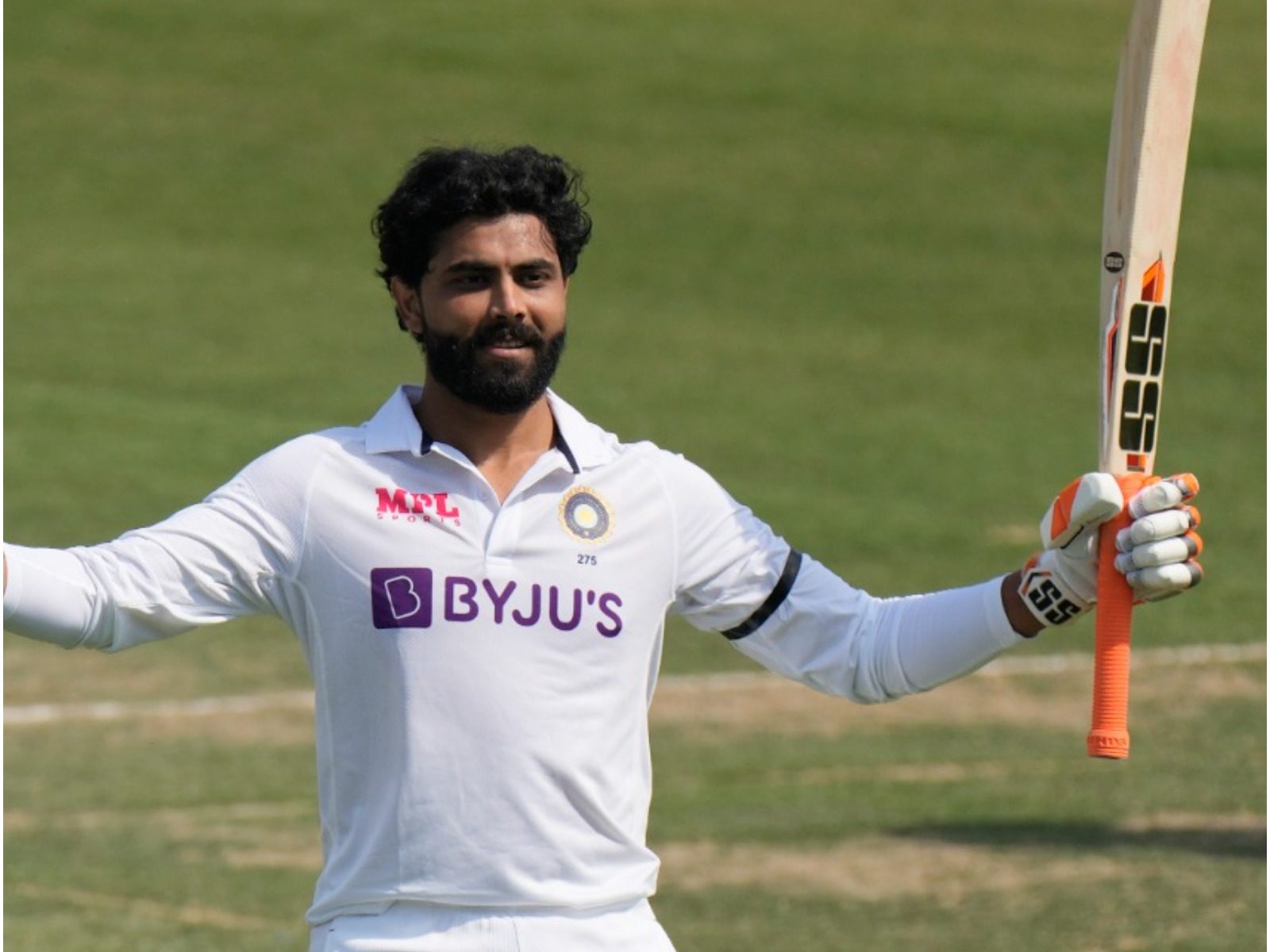 रवींद्र जडेजा ने कर ली महान कपिल देव की बराबरी, इंग्लैंड के खिलाफ कर दिया धमाका, गेंद से भी ढाया कहर