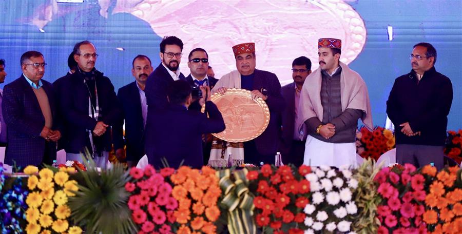 नितिन गडकरी ने हिमाचल में 4,000 करोड़ रुपये के 15 नेशनल हाईवे प्रोजेक्ट्स का किया उद्घाटन