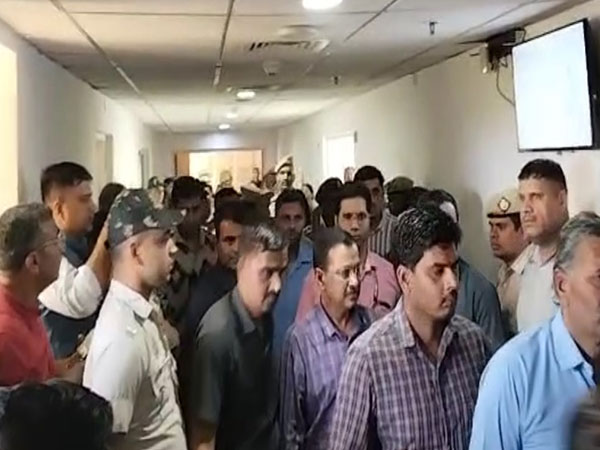 दिल्ली आबकारी घोटाला मामले में गिरफ्तार CM केजरीवाल को वकील से ज्यादा मिलने की अनुमति नहीं, मांग खारिज