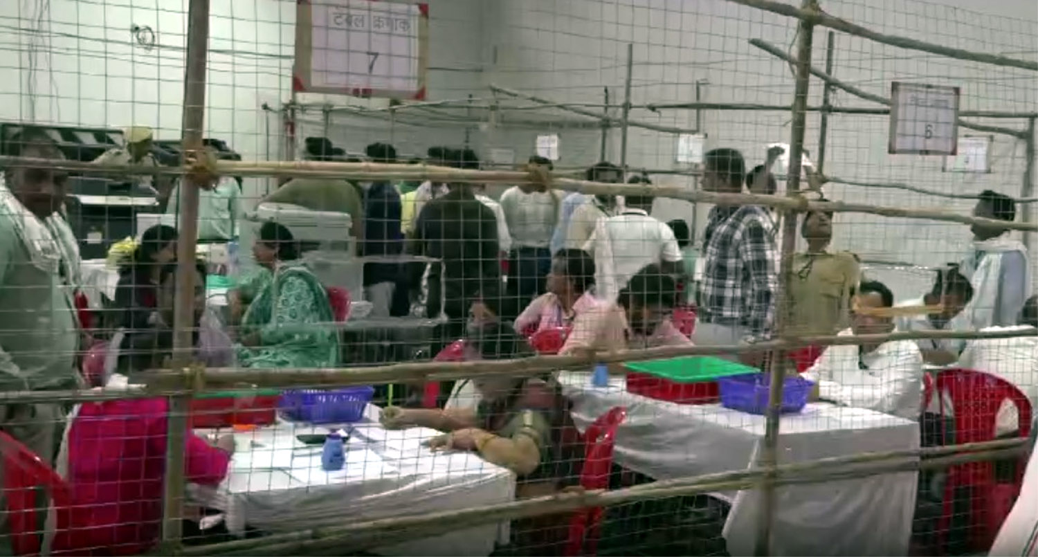 Election 2024: छत्तीसगढ़ की 11 लोकसभा सीटों में 10 पर बीजेपी आगे, पूर्व सीएम भूपेश बघेल पीछे