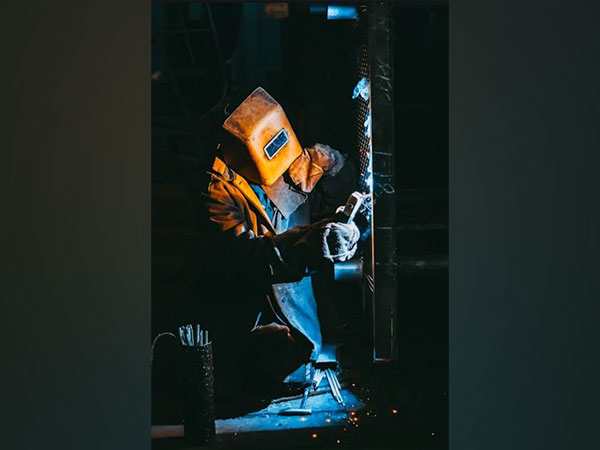 आर्थिक सर्वेक्षण 2023-24: सालाना लगभग 78.51 लाख नौकरियां पैदा करने की जरूरत, प्रमुख क्षेत्रों में सुधार के लिए भी दिए गए सुझाव