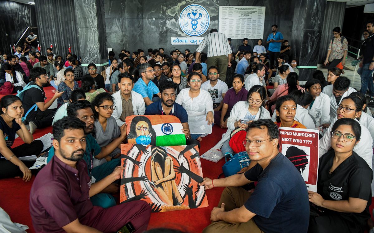 कोलकाता रेप मर्डर केस में सुप्रीम कोर्ट में सुनवाई आज, सीबीआई ने दाखिल की स्टेटस रिपोर्ट