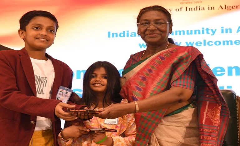 राष्ट्रपति मुर्मु अल्जीरिया में मिलीं भारतीय समुदाय से, कहा-आप भारत के सच्चे राजदूत
