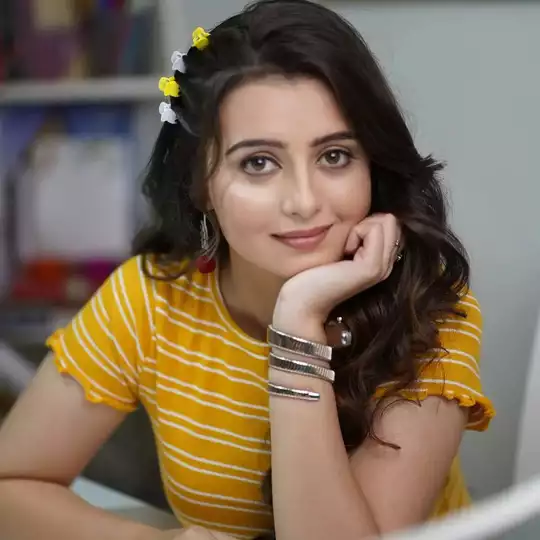 BB18 की कंटेस्टेंट ने मां का सपना पूरा करने के लिए की एक्टिंग, करणवीर को बताया हमसफर में होनी चाहिए क्या खूबी?