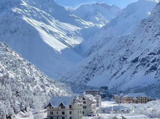 Himachal News: 6 दिसंबर के बाद जिस्पा से आगे बंद हो जाएगा मनाली-लेह मार्ग, नहीं जा सकेंगे पर्यटकों के वाहन