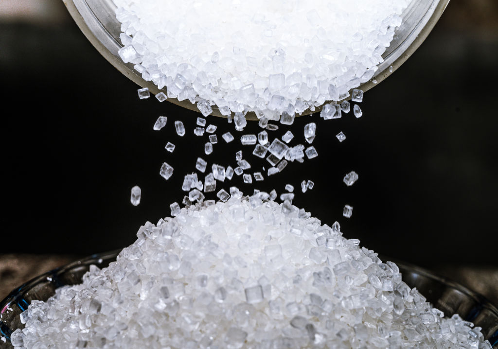 केंद्र ने चालू सत्र में 10 लाख टन चीनी निर्यात की दी अनुमति, 5 करोड़ किसान परिवारों और लाखों श्रमिकों को मिलेगी मदद