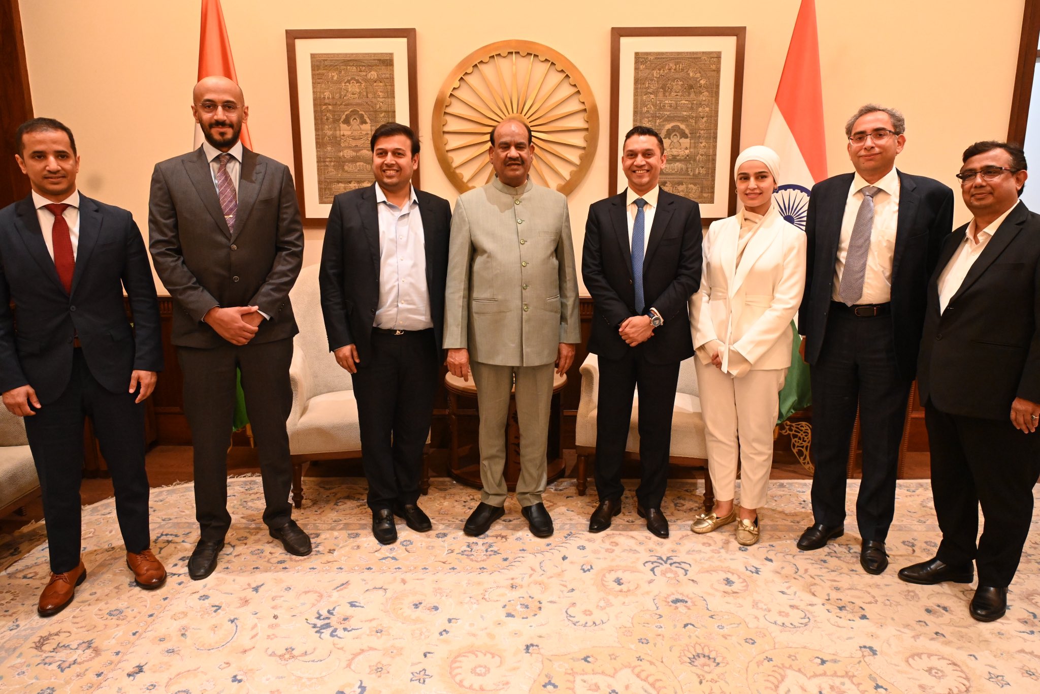 दुनिया को व्यापार और निवेश के साथ नेतृत्व भी प्रदान करता है भारत : लोकसभा अध्यक्ष ओम बिरला