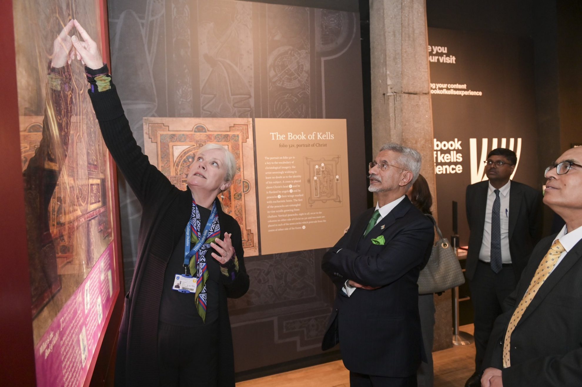 विदेश मंत्री जयशंकर ने डबलिन में जनरल पोस्ट ऑफिस संग्रहालय का दौरा किया, राष्ट्रपति माइकल डी. हिगिंस से की मुलाकात