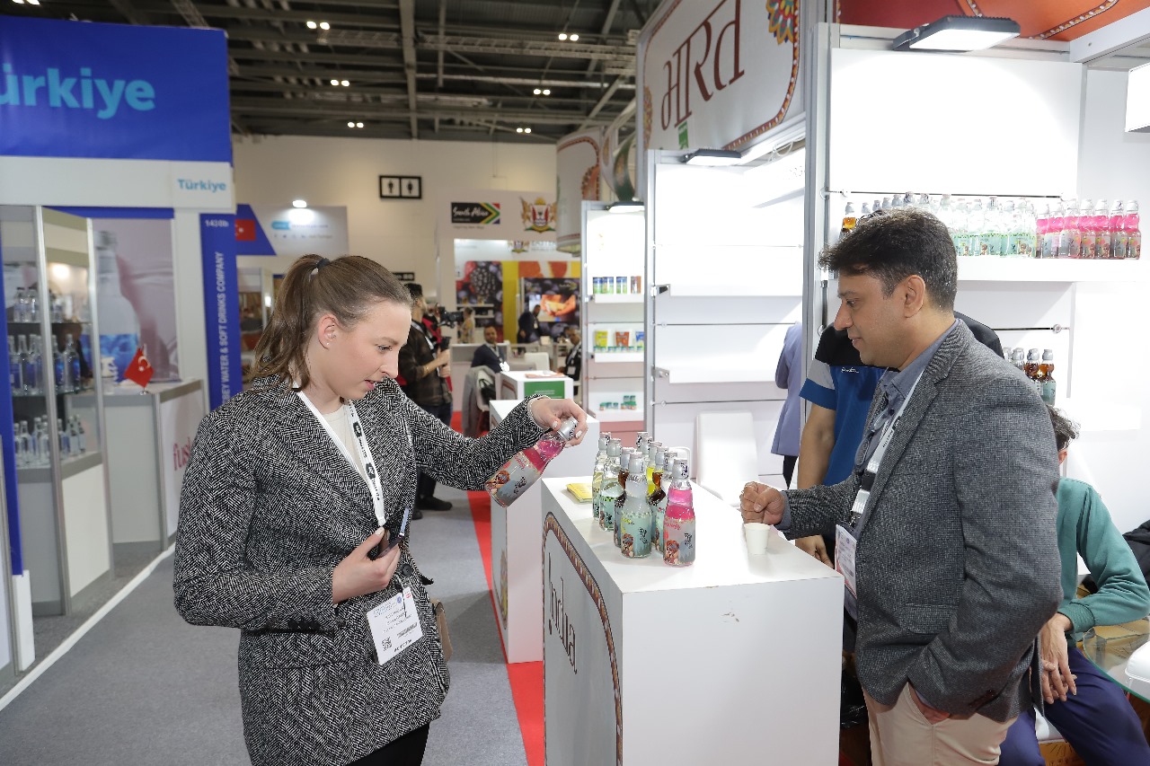 देश के घरेलू पेय पदार्थों को विश्व स्तर पर बढ़ावा देने के लिए एपीडा ने गोली पॉप सोडा किया लांच