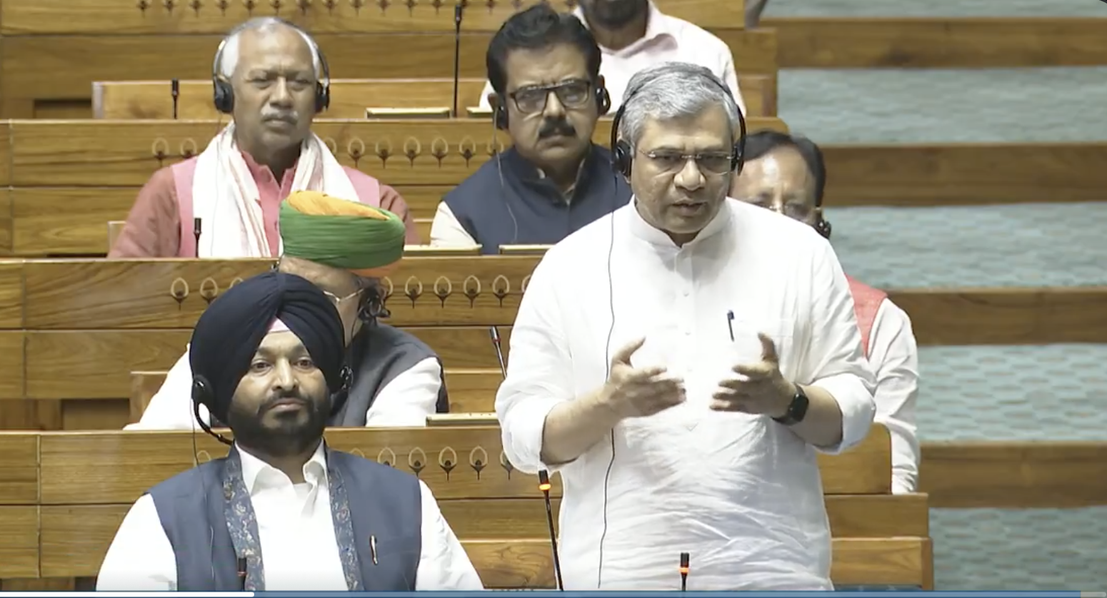 सदन में रेल मंत्री बोले- ‘सेफ्टी पर बहुत बड़ा फोकस, किए बहुत सारे तकनीकी बदलाव’