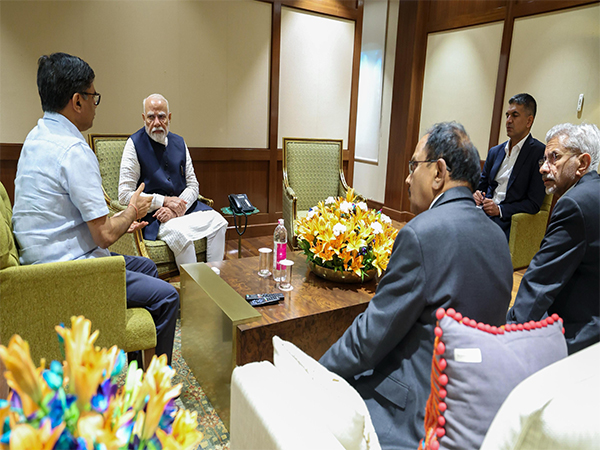 पहलगाम आतंकी हमले के खिलाफ पुंछ में सड़क पर लोग, सख्त कार्रवाई की उठाई मांग