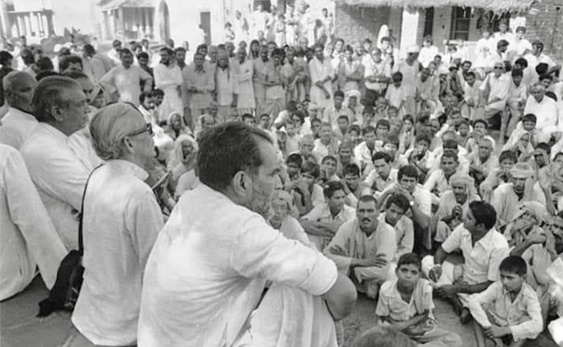 प्रधानमंत्री मोदी ने पूर्व प्रधानमंत्री चंद्रशेखर की जयंती पर उन्हें दी श्रद्धांजलि, कहा-‘आपके लिए देशहित रहा सर्वोपरि’