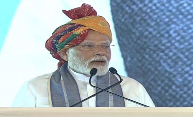 “हिसार-अयोध्या फ्लाइट को पीएम ने दिखाई हरी झंडी, कहा – अब श्रीकृष्ण की भूमि हरियाणा, श्रीराम की भूमि अयोध्या से सीधे जुड़ गई है”