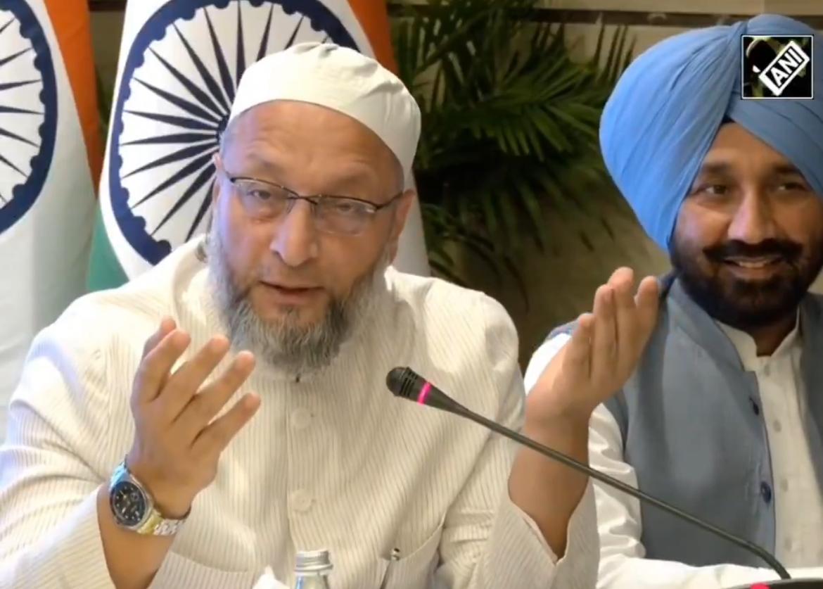 ‘पाकिस्तान की तो पोल ही खोल दी’, केंद्रीय मंत्री रिजिजू ने की ओवैसी की तारीफ