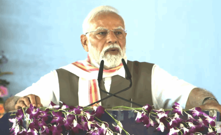 पाकिस्तान को चेतावनी देते हुए पीएम मोदी ने कहा- ‘प्रभु श्री राम की नीति नए भारत की नीति बन गई है’