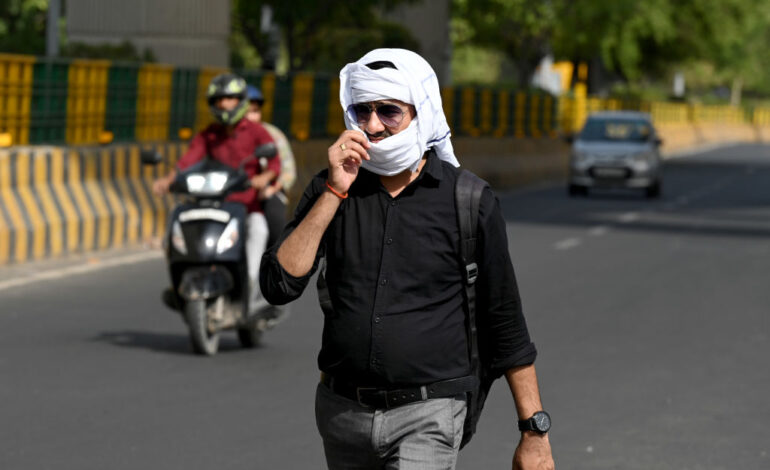 दिल्ली-एनसीआर में तापमान 44 से 45 डिग्री तक पहुंचने की संभावना, ऑरेंज अलर्ट जारी