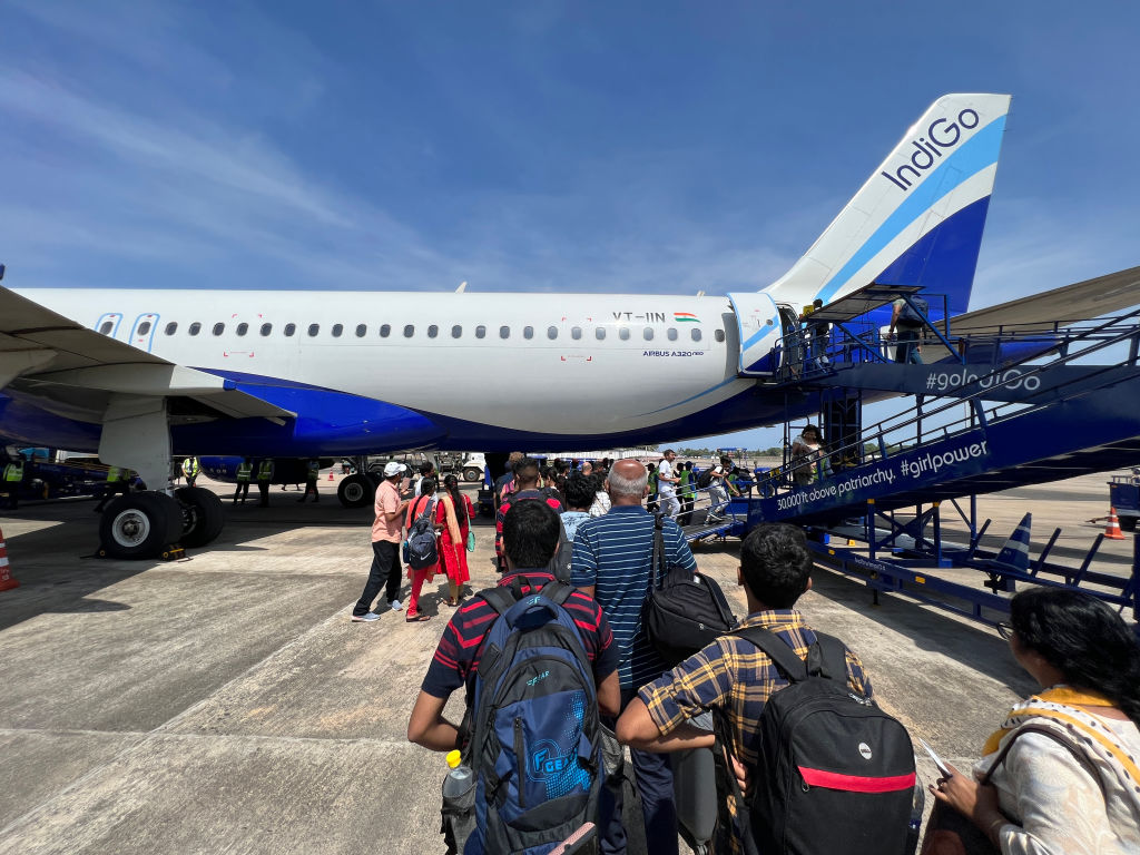 इंफ्रास्ट्रक्चर में क्रांति के 11 साल : वित्त वर्ष 2024-25 में भारत के उड्डयन क्षेत्र में घरेलू यात्रियों की संख्या 165 करोड़