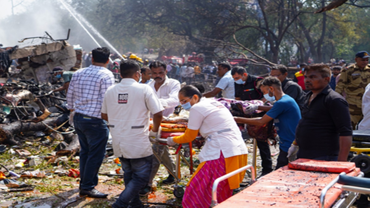 “मुझे खुद यकीन नहीं, मैं कैसे बच गया”: अहमदाबाद विमान हादसे में बचे विश्वास कुमार ने सुनाई चमत्कारिक बचाव की कहानी