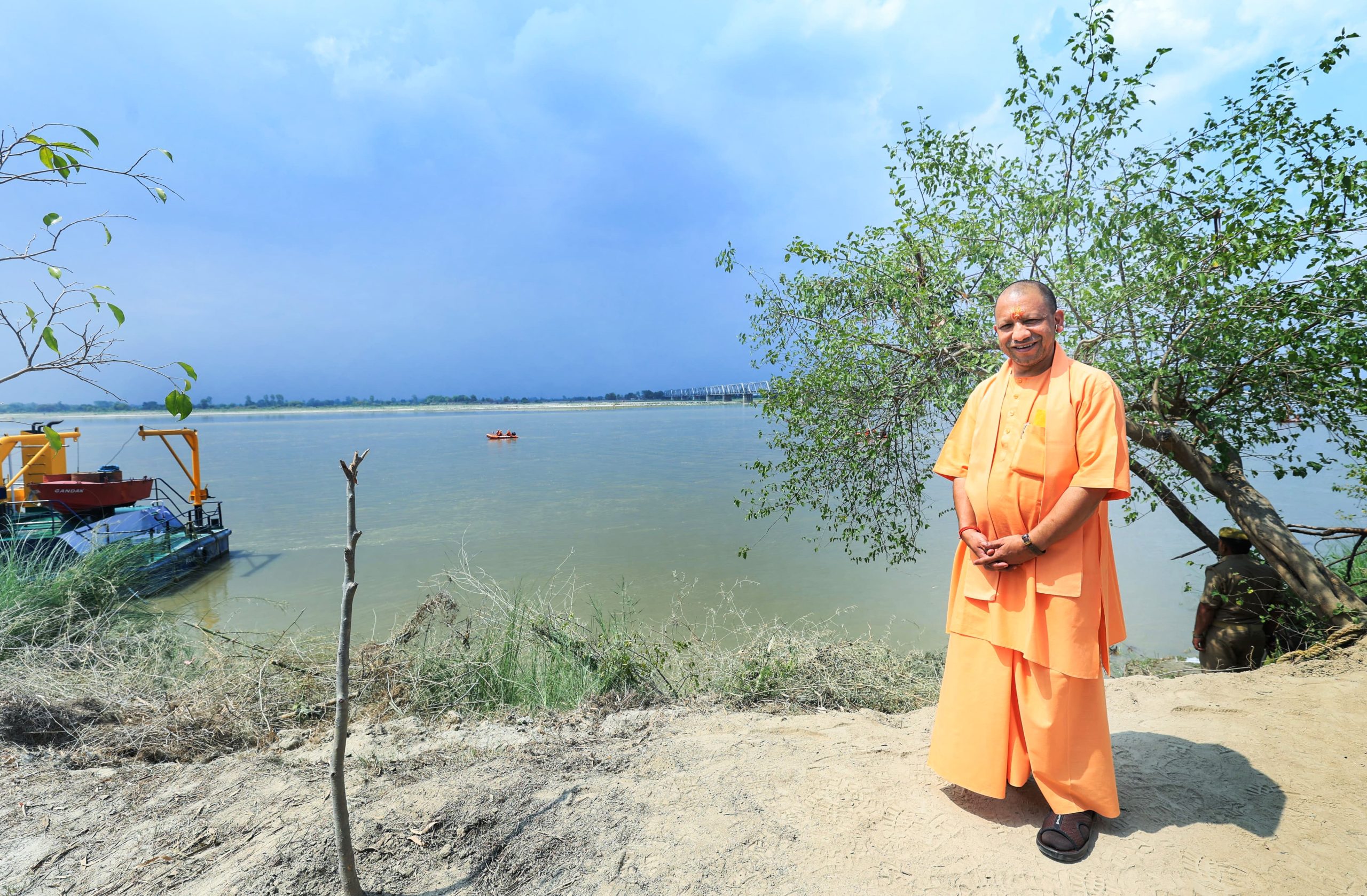 उत्तर प्रदेश में हरियाली का महाकुंभ : एक ही दिन में लगेंगे 37 करोड़ पौधे