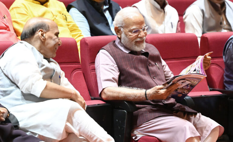 पीएम मोदी ने रक्षा मंत्री राजनाथ सिंह को दी जन्मदिन की बधाई, कहा- ‘भारत को आत्मनिर्भर बनाने में उनका योगदान सराहनीय’