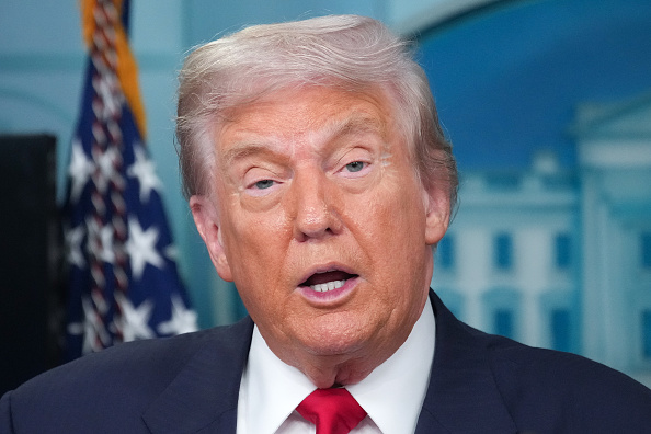 ट्रंप वापस ले सकते हैं हाई टैरिफ, भारत में निवेशित रहें: अमेरिकी ब्रोकिंग फर्म