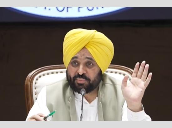 भगवंत मान का मोदी सरकार पर बड़ा हमला, कहा- पहले ये GST लाए, अब खुद ही घटा रहे हैं!