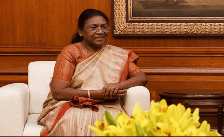 चार देशों के राजदूतों ने राष्ट्रपति को अपने परिचय पत्र प्रस्तुत किए