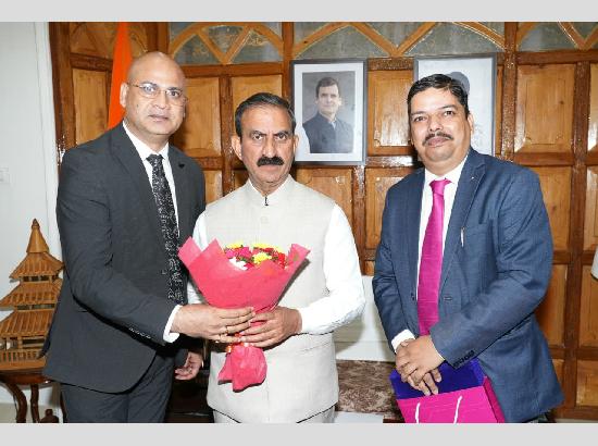 Himachal Pradesh: आपदा प्रभावित परिवारों के लिए मंडी जिला में एक्सिस बैंक बनाएगा 57 मौसम-रोधी आश्रय स्थल