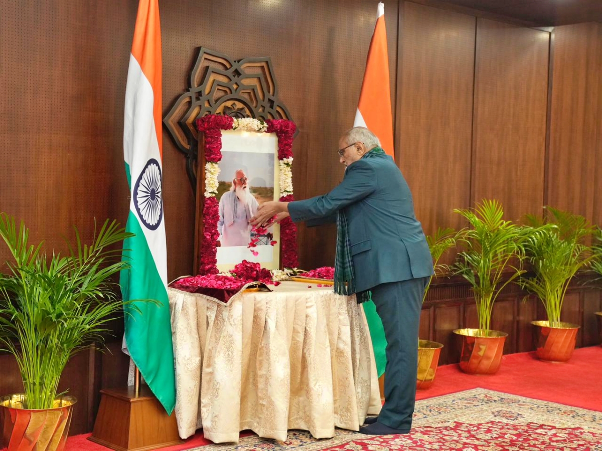 उपराष्ट्रपति सीपी राधाकृष्णन ने भारतरत्न नानाजी देशमुख की पुण्यतिथि पर दी श्रद्धांजलि