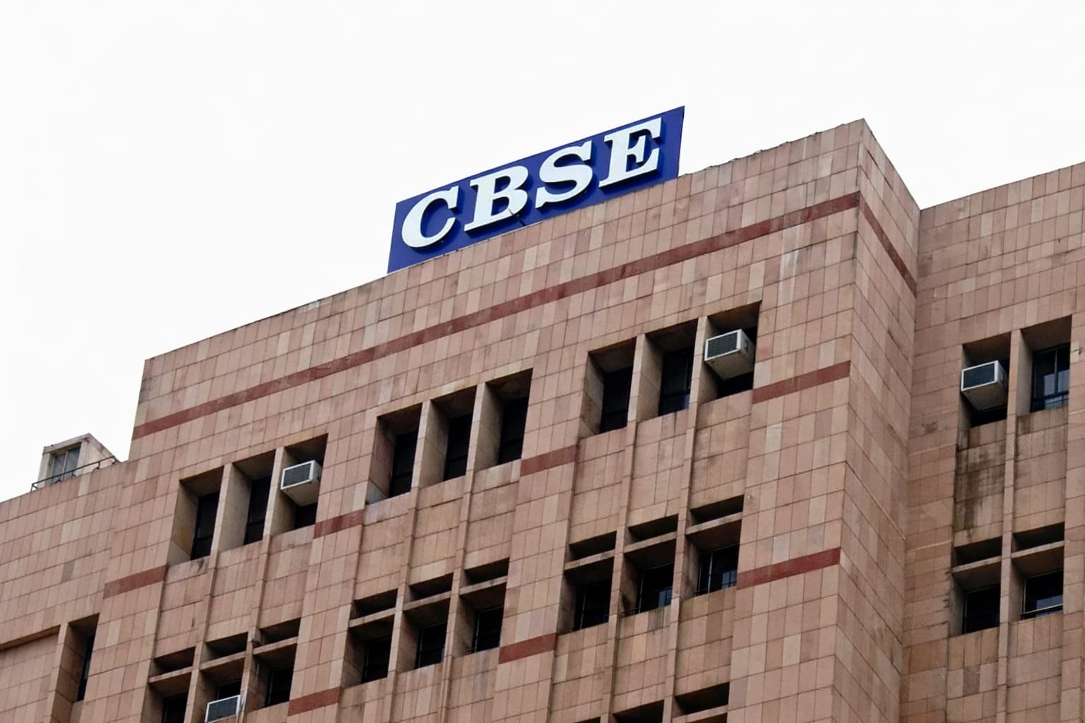 CBSC: 12वीं के गणित का प्रश्नपत्र असली और सुरक्षित